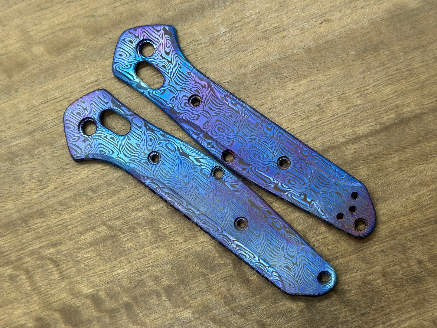 Dama AEGR Flamed Titanium Scales for Benchmade 940 Osborne