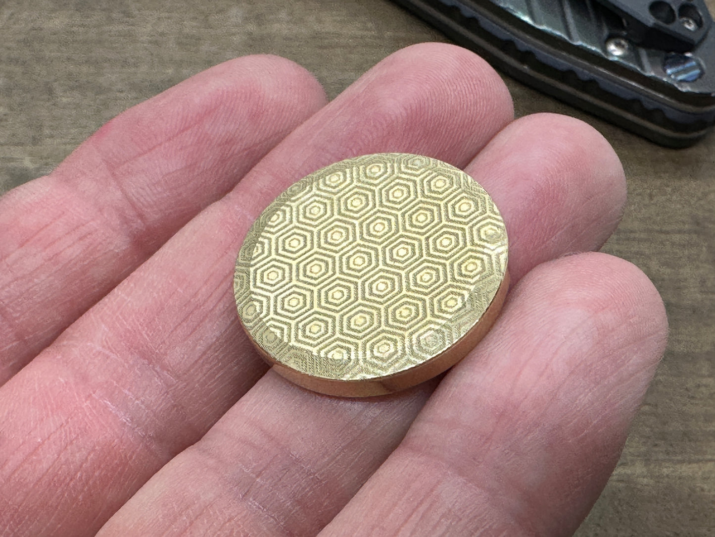 3 Sizes HONEYCOMB engraved Brass Worry Coin