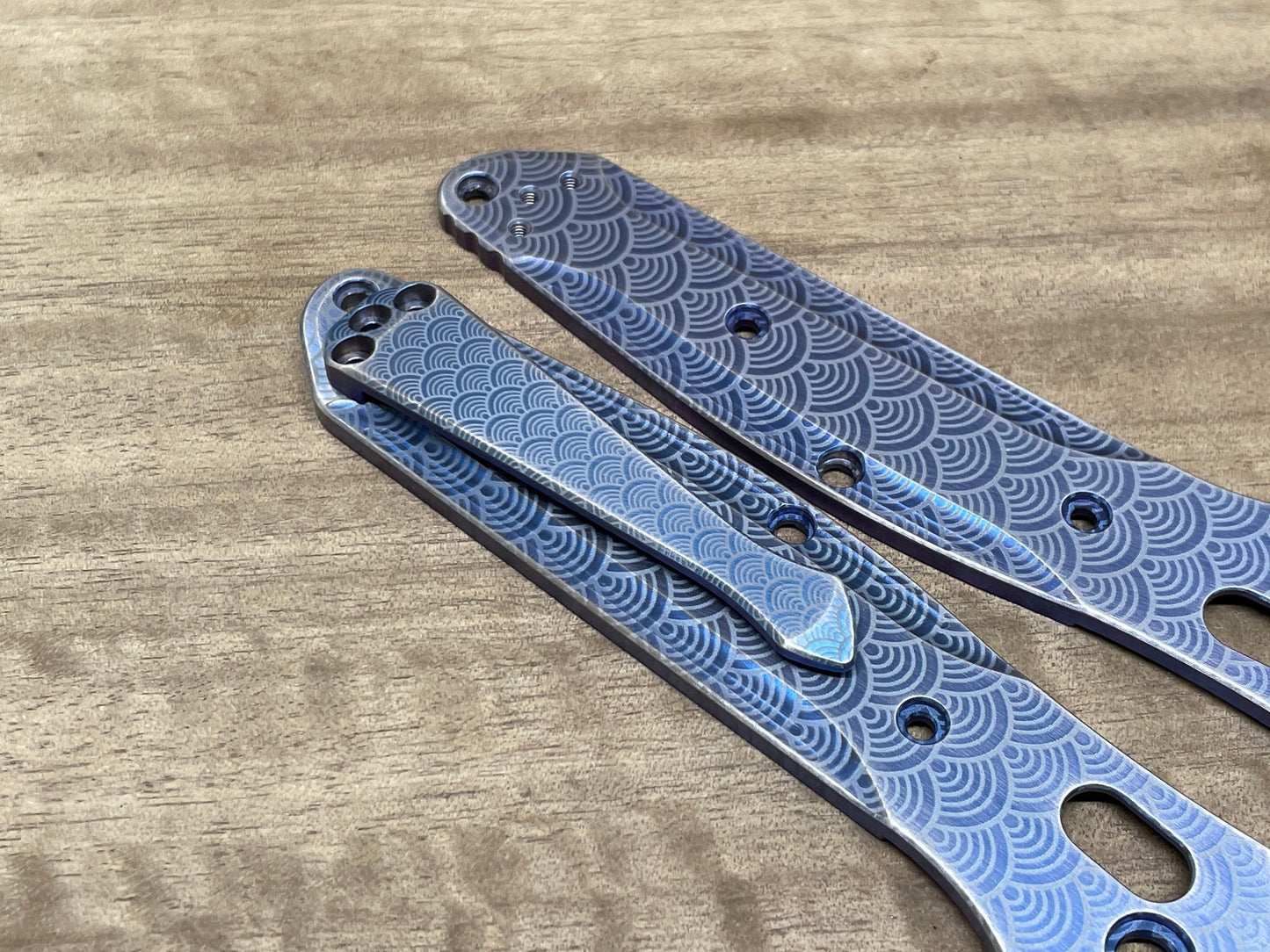 Blue ano SEIGAIHA engraved Brushed SPIDY Titanium CLIP for most Benchmade models