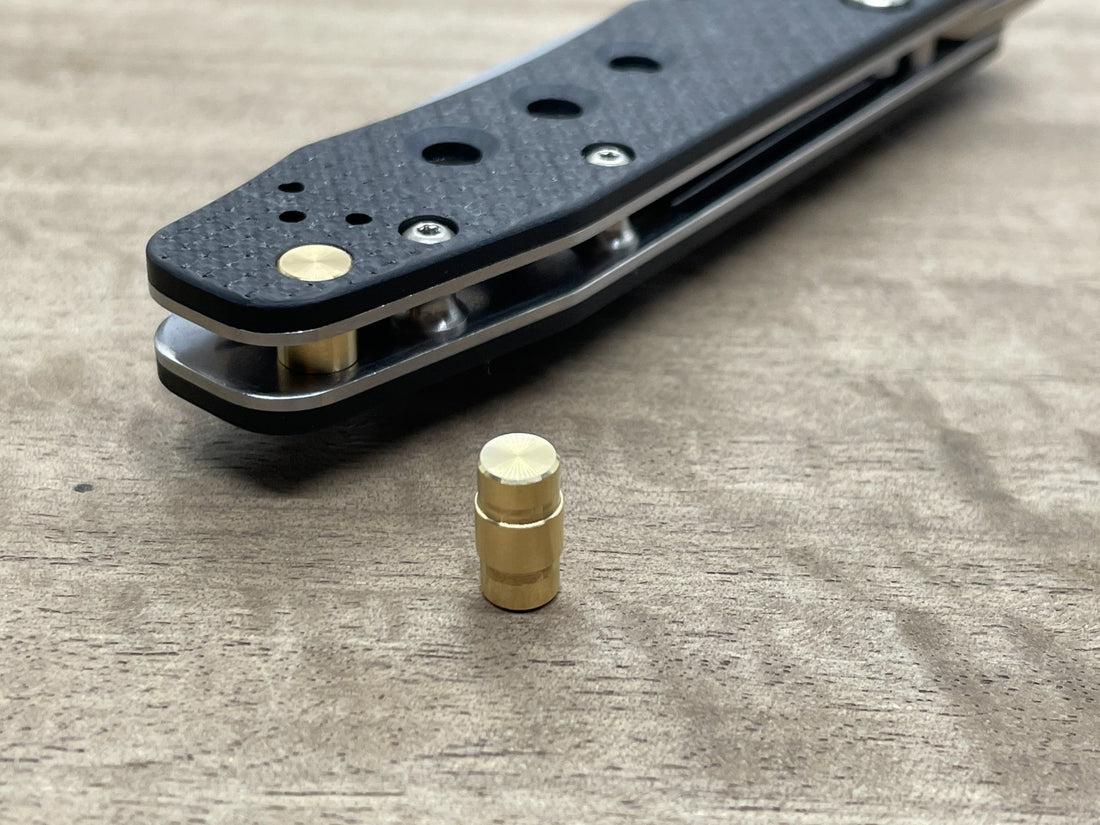 Brass Lanyard Hole Plug<br>Spyderco Smock