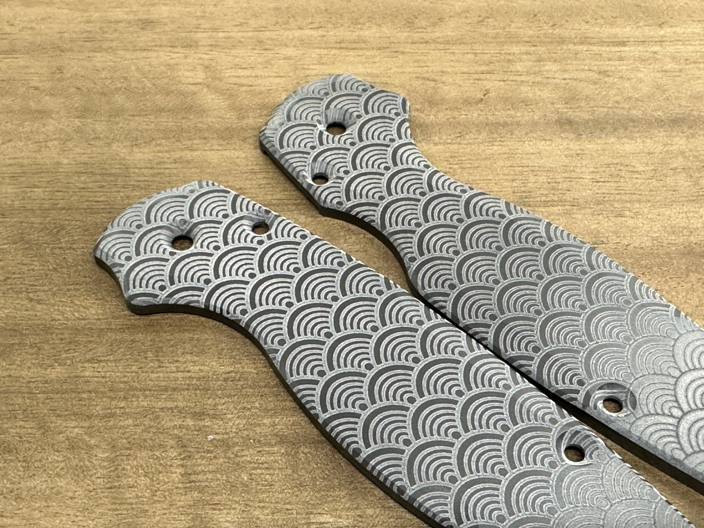 SEIGAIHA black Zirconium scales for Spyderco Paramilitary 2 PM2