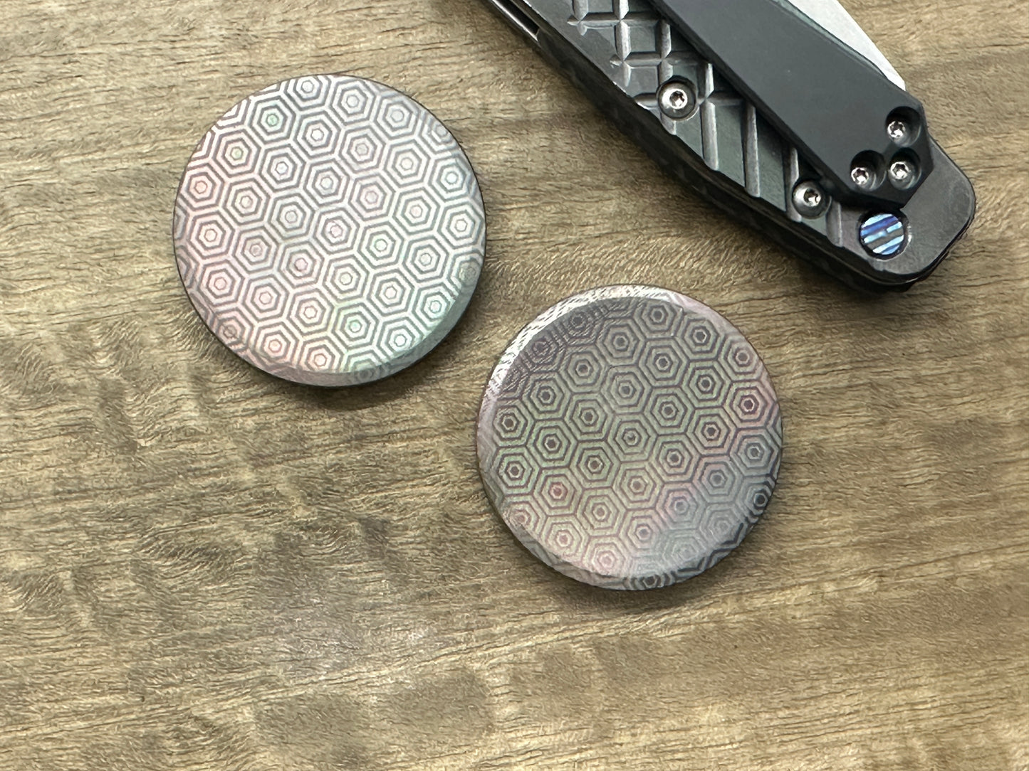 HONEYCOMB Oil Slick engraved Titanium HAPTIC Coins CLICKY Haptic Slider Fidget