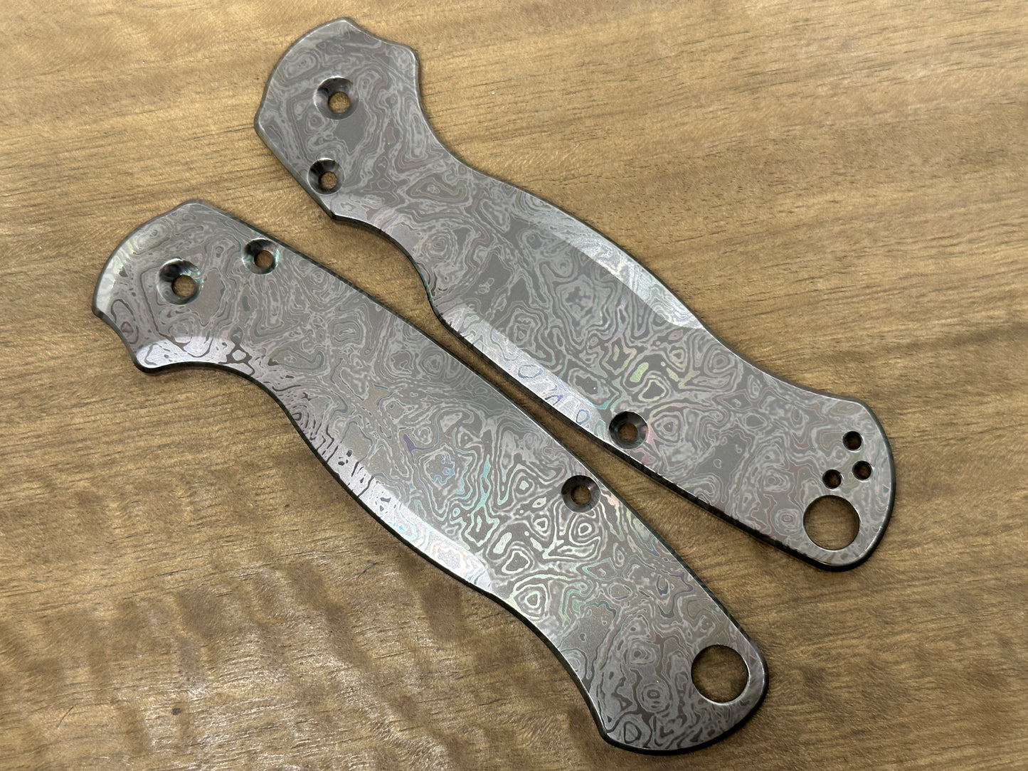 ALIEN Polished engraved Zirconium scales for Spyderco Paramilitary 2 PM2