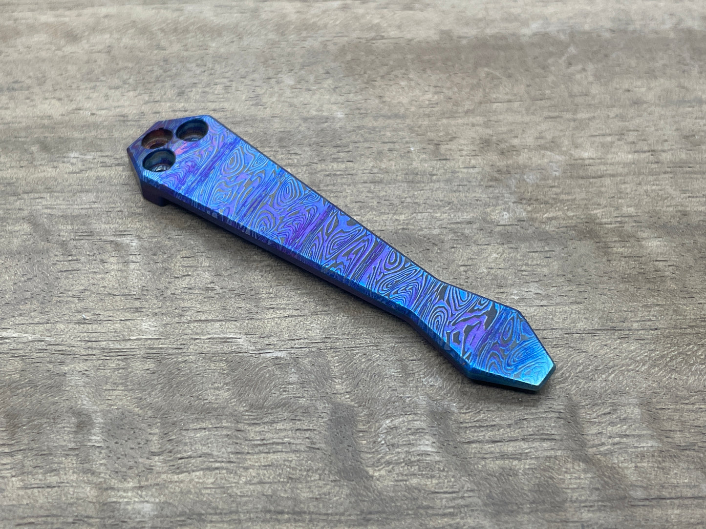 Dama Heimskringl Flamed Dmd Titanium CLIP for most Spyderco models