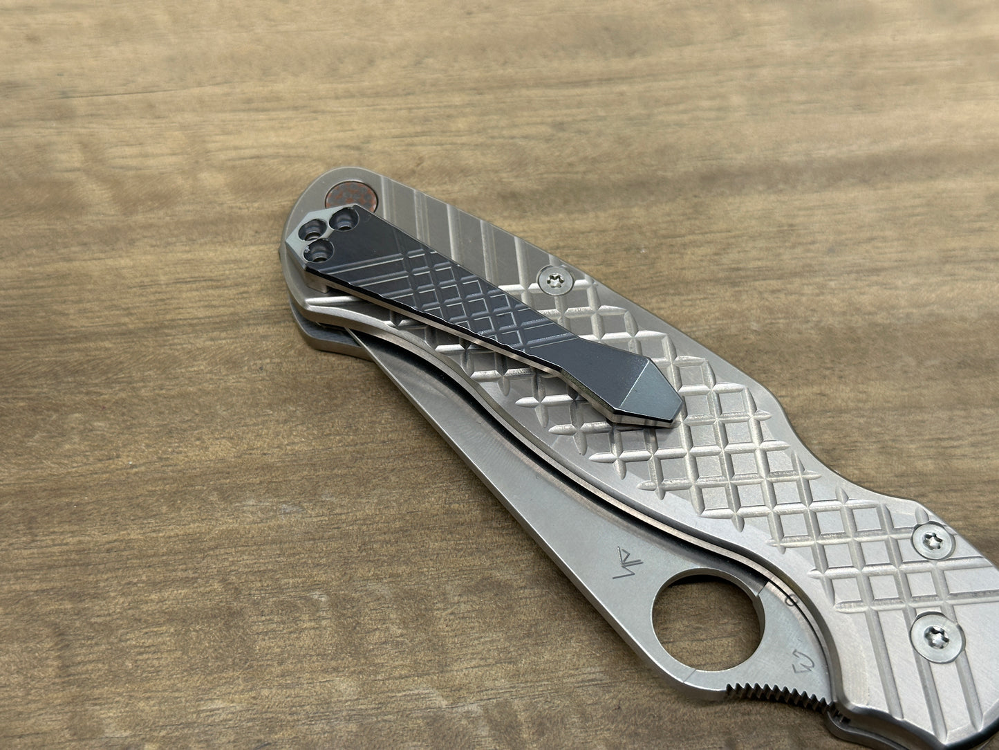 Black engraved FRAG cnc milled Titanium CLIP for most Spyderco models