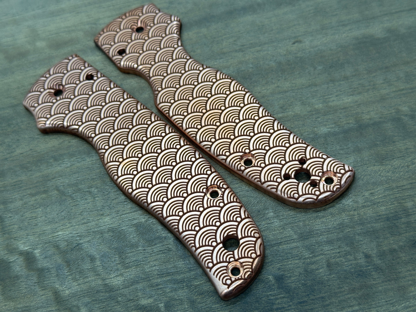 SEIGAIHA Copper Scales for SHAMAN Spyderco