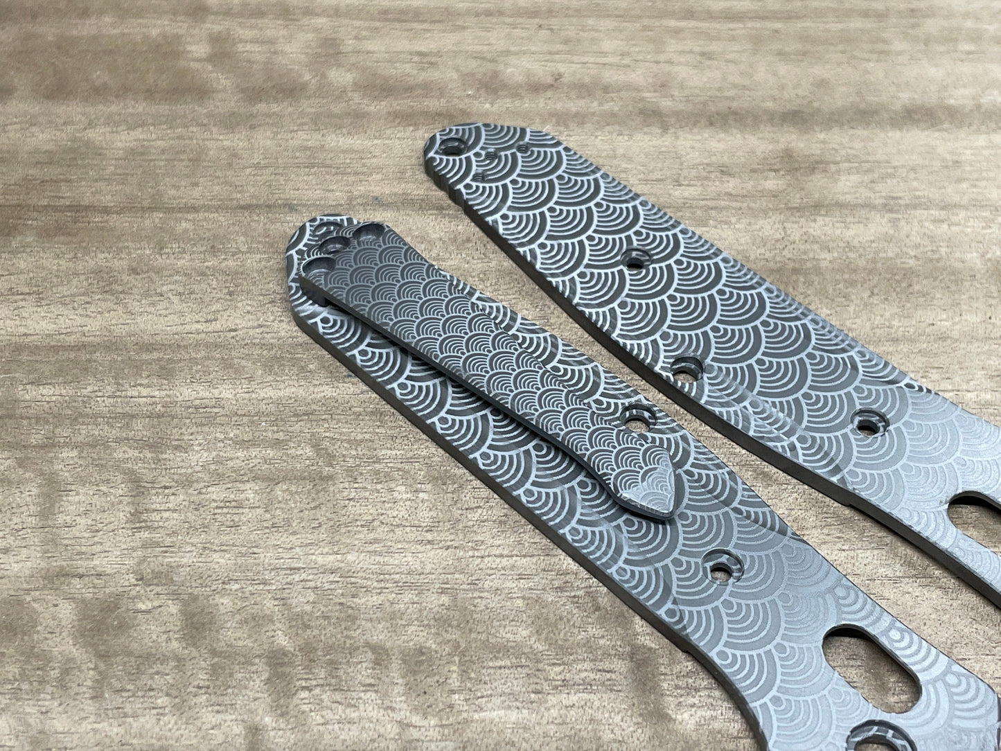 SEIGAIHA engraved Black Zirconium SPIDY CLIP for most Benchmade models