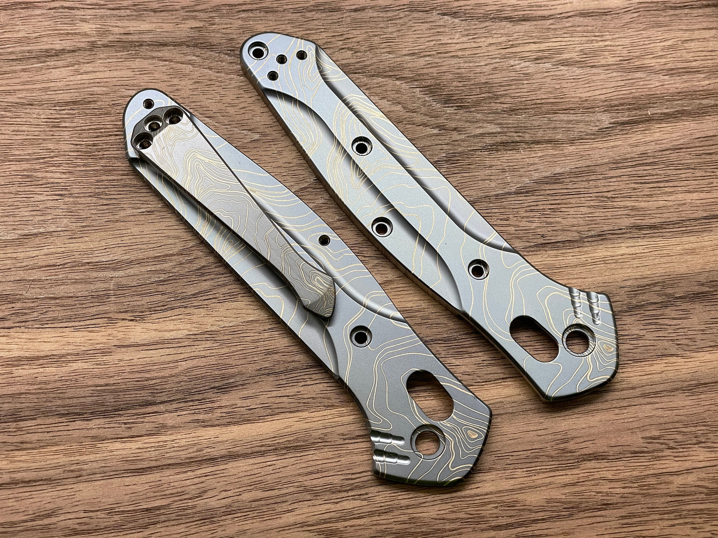 Black TOPO engraved SPIDY Titanium CLIP for most Benchmade models