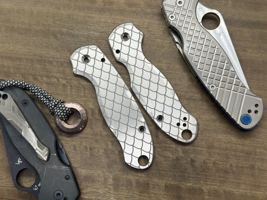 DRAGONSKIN engraved Titanium Scales for Spyderco Para 3