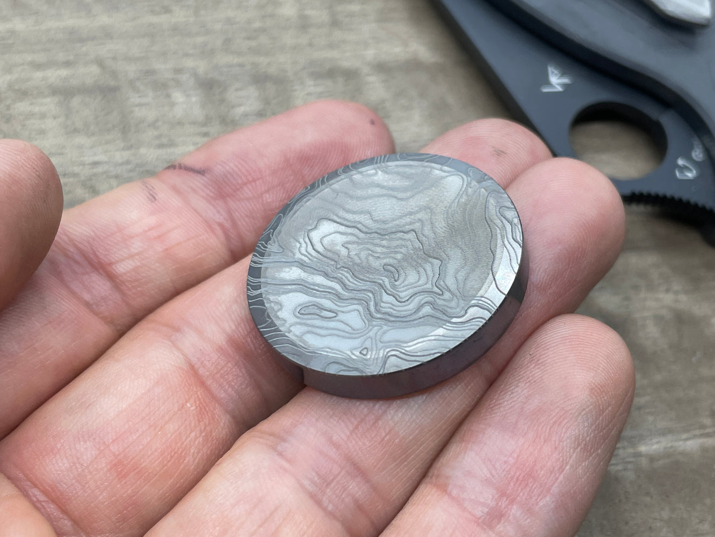 4 sizes Dark-Ti TOPO Titanium Worry Coin