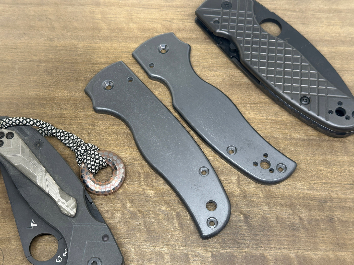 STONE washed Tumbled Black Zirconium Scales for SHAMAN Spyderco