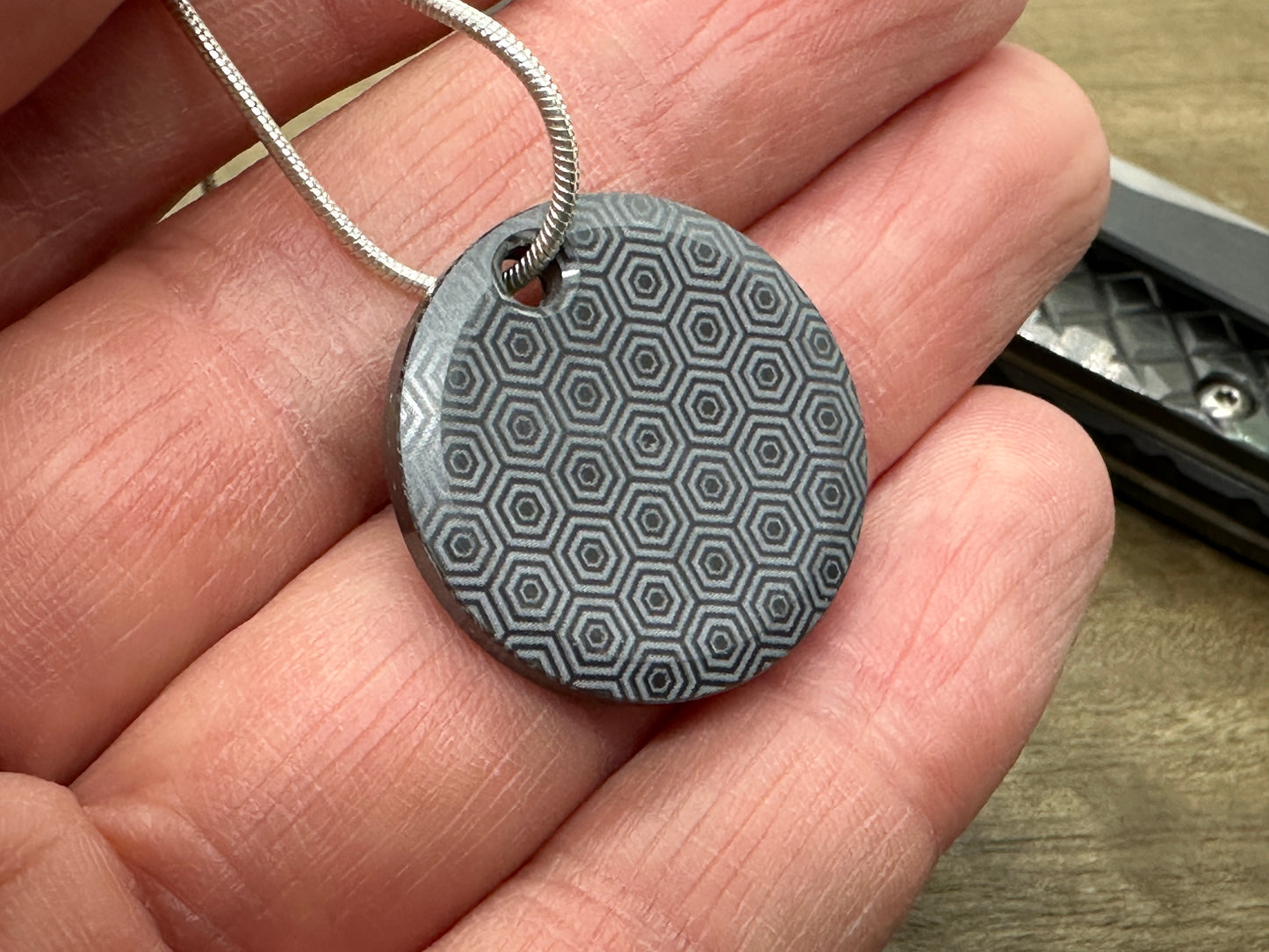 HONEYCOMB engraved Black Zirconium Pendant Keychain