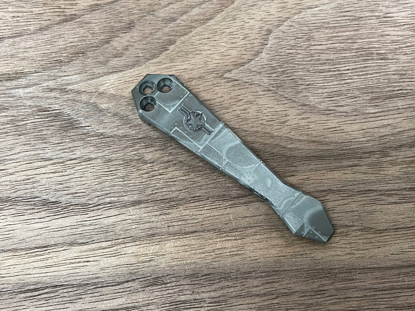 P40 Riveted Airplane Zirconium Dmd CLIP for most Spyderco models