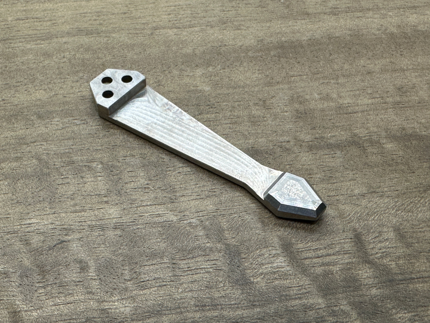 Black engraved FRAG cnc milled Titanium CLIP for most Spyderco models