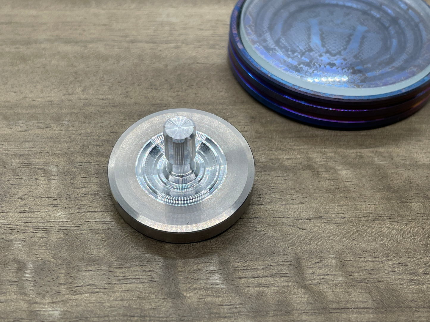 GROOVED Titanium Spinning Top PERFORMER - Alu Aerospace stem