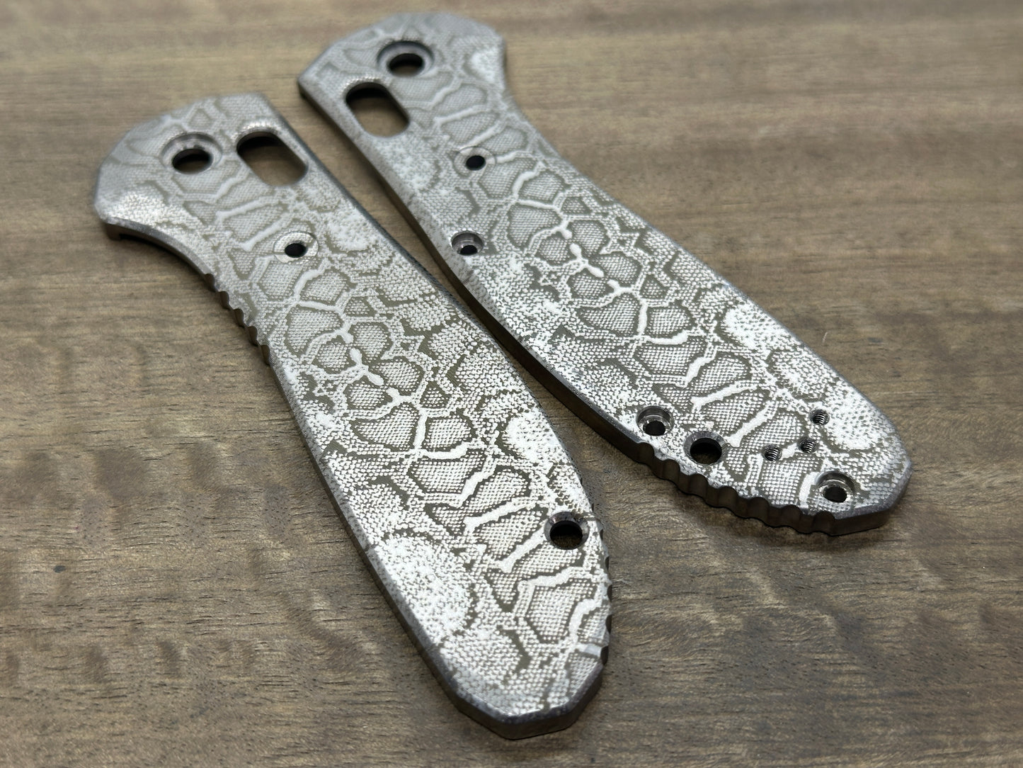 Reptilian Titanium Scales for Benchmade GRIPTILIAN 551 & 550