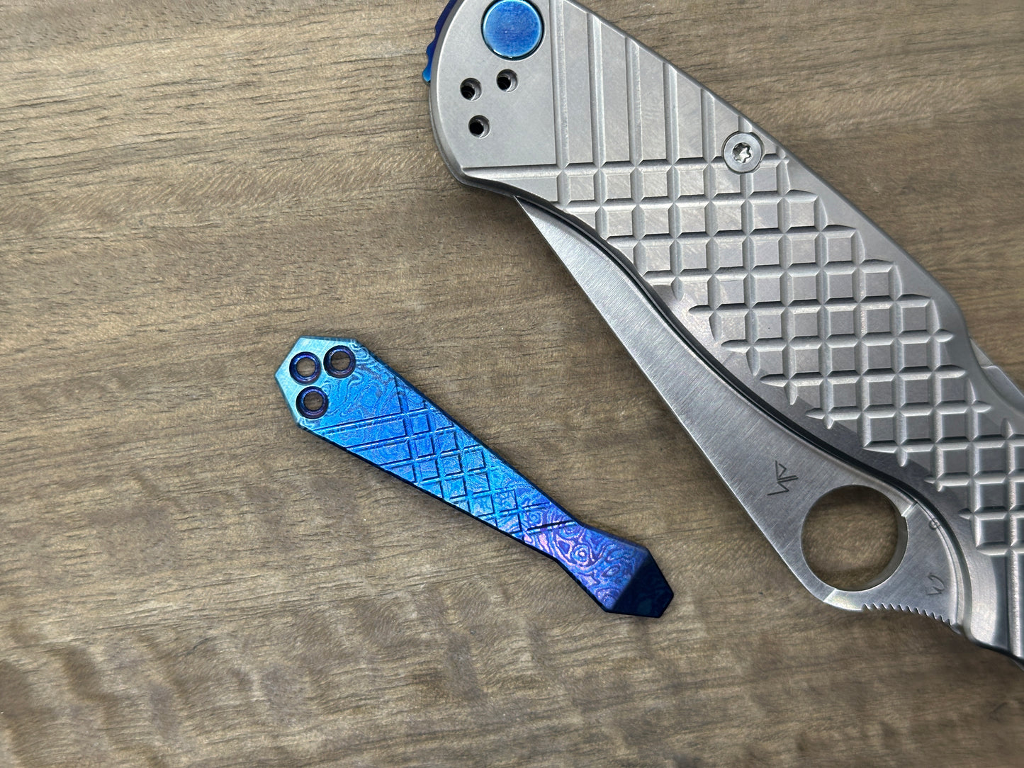 ALIEN Flamed FRAG Cnc milled Titanium CLIP for most Spyderco models