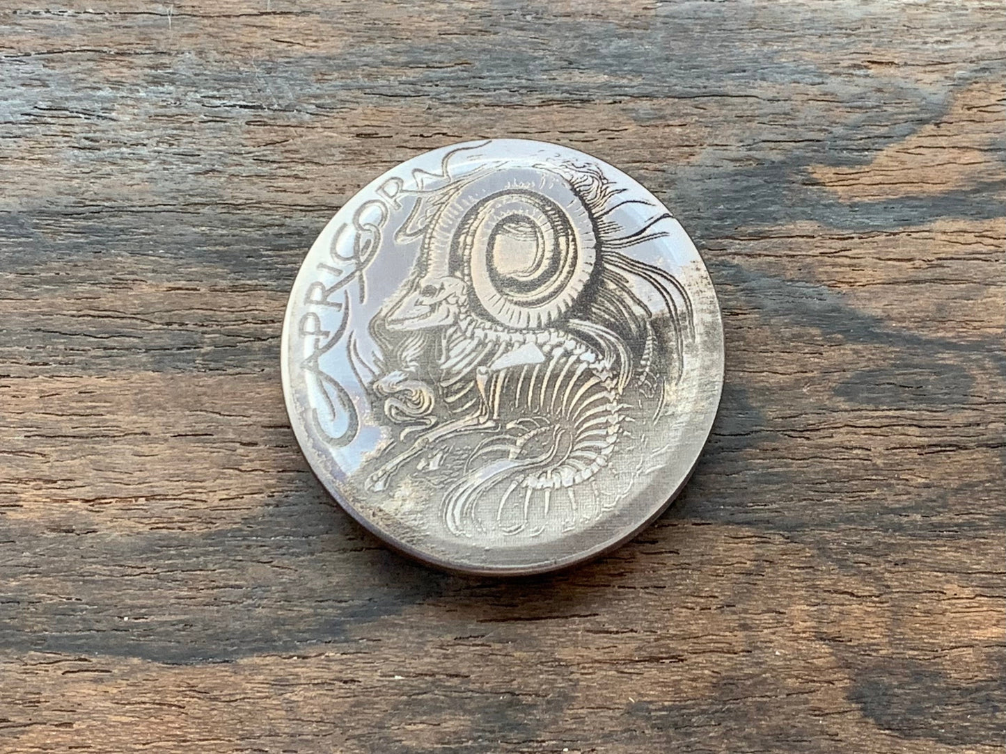 4 sizes CAPRICORN engraved Titanium Worry Coin Challenge Coin