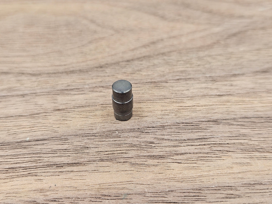 CLR Hole Plug for Spyderco Smock Titanium - Dark