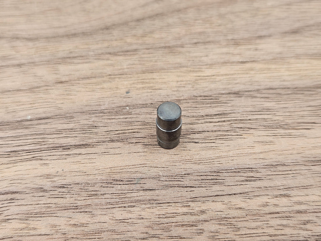CLR Hole Plug for Spyderco Smock Titanium - Dark