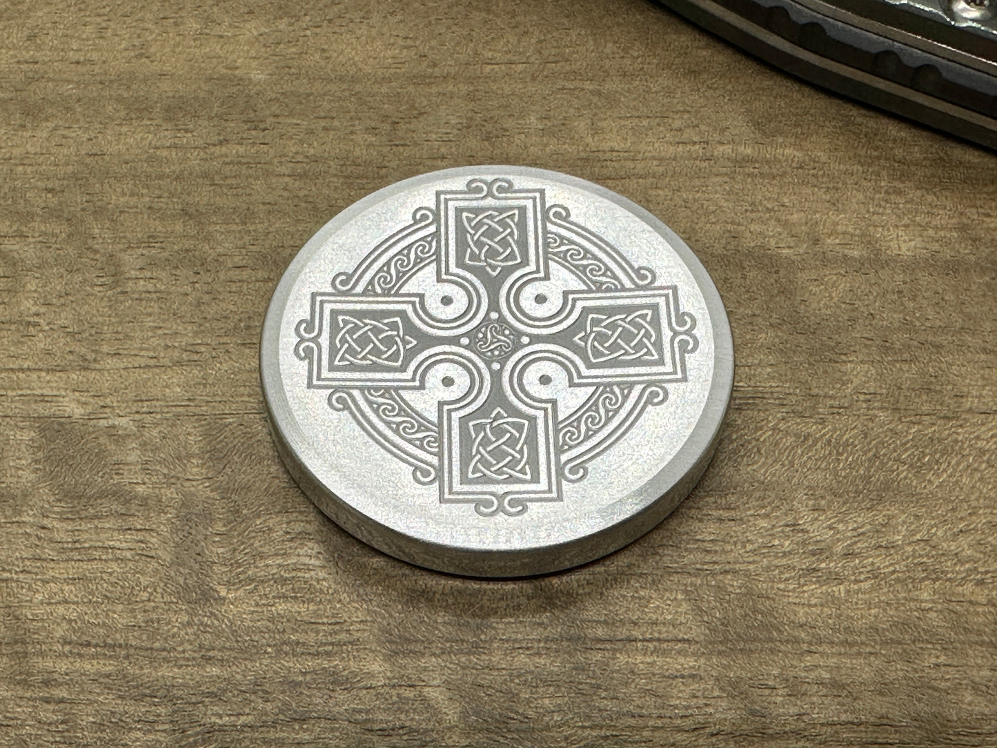 4 sizes TREE of LIFE / Celtic Cross Aerospace grade Aluminum Worry Coin