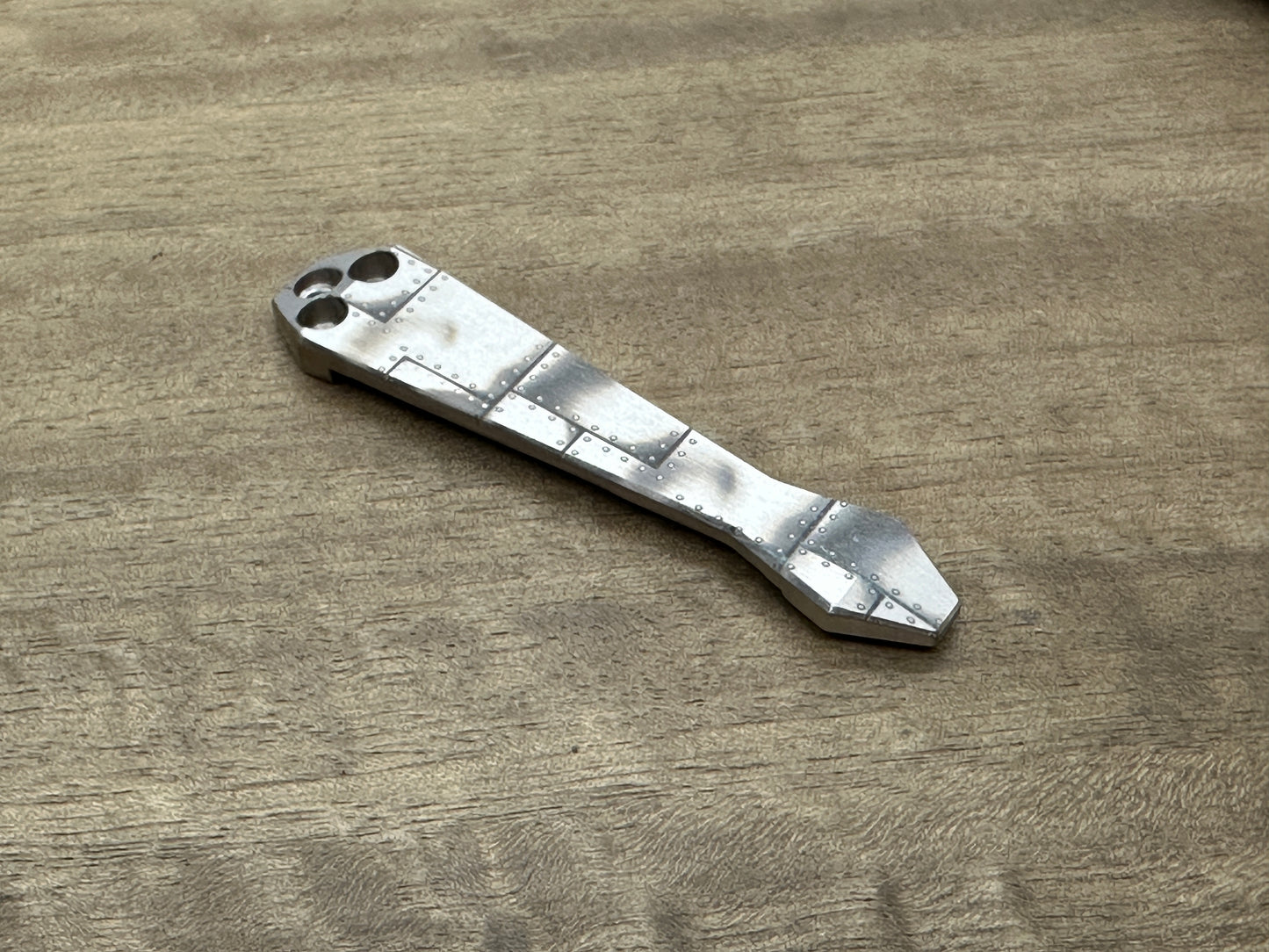 Riveted Airplane engraved Dmd Titanium CLIP for most Spyderco models