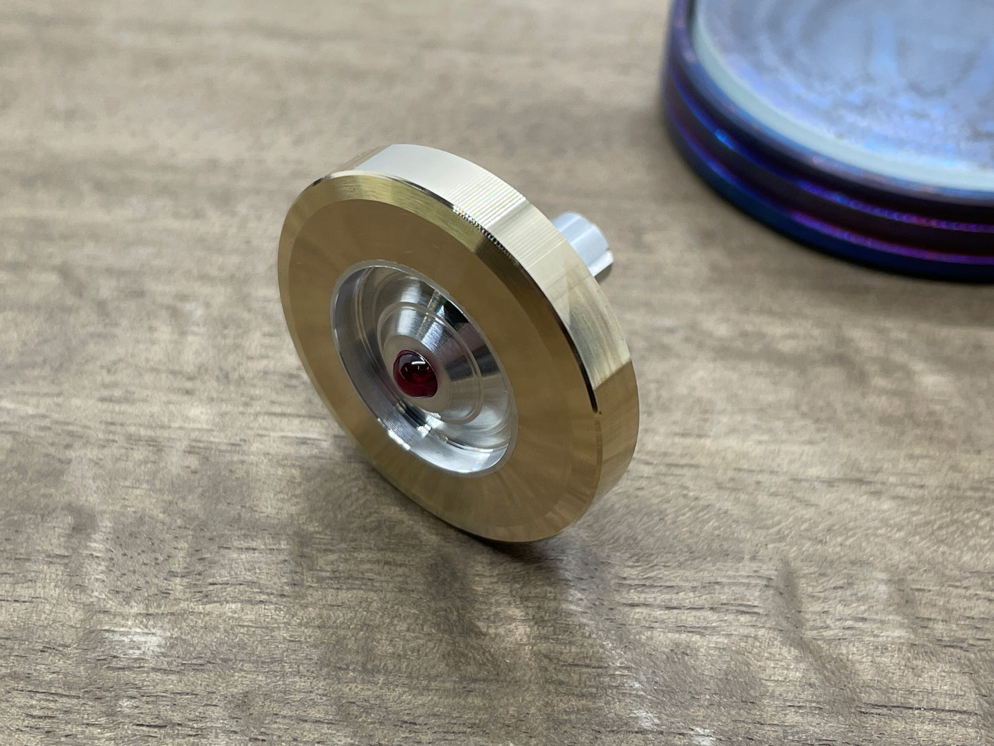 GROOVED Bronze Spinning Top PERFORMER - Alu Aerospace stem