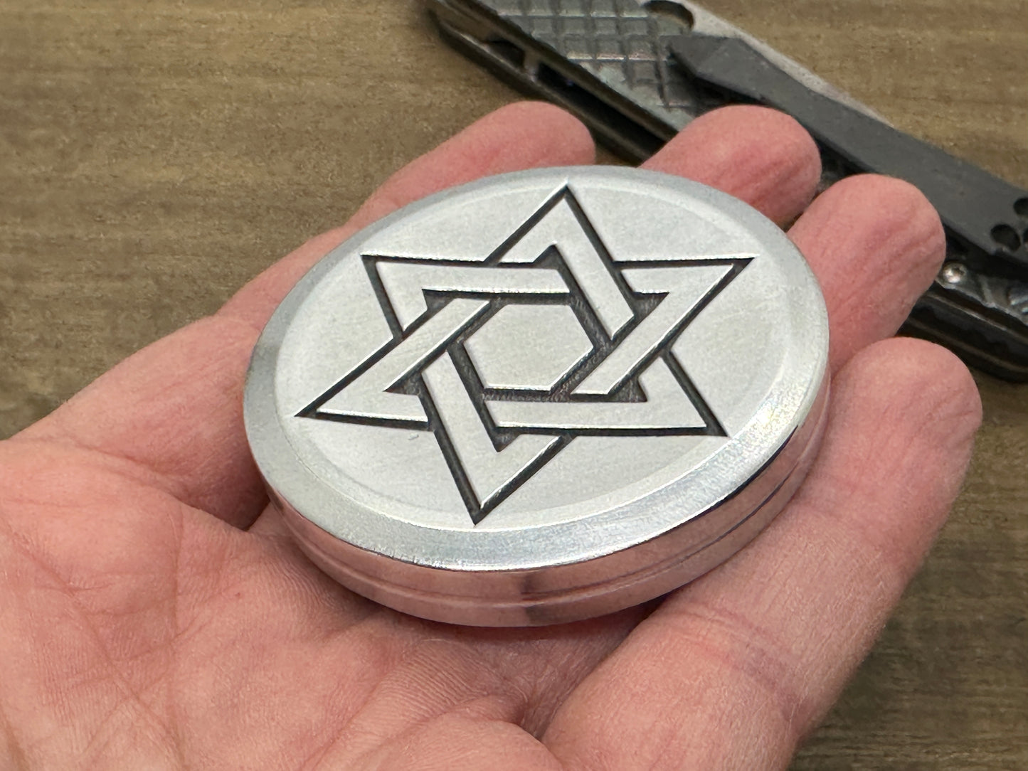 4 sizes Stars of David engraved Aluminum Worry Coin