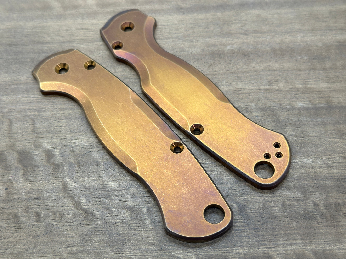 Tumbled Bronze ano Titanium scales for Spyderco Paramilitary 2 PM2