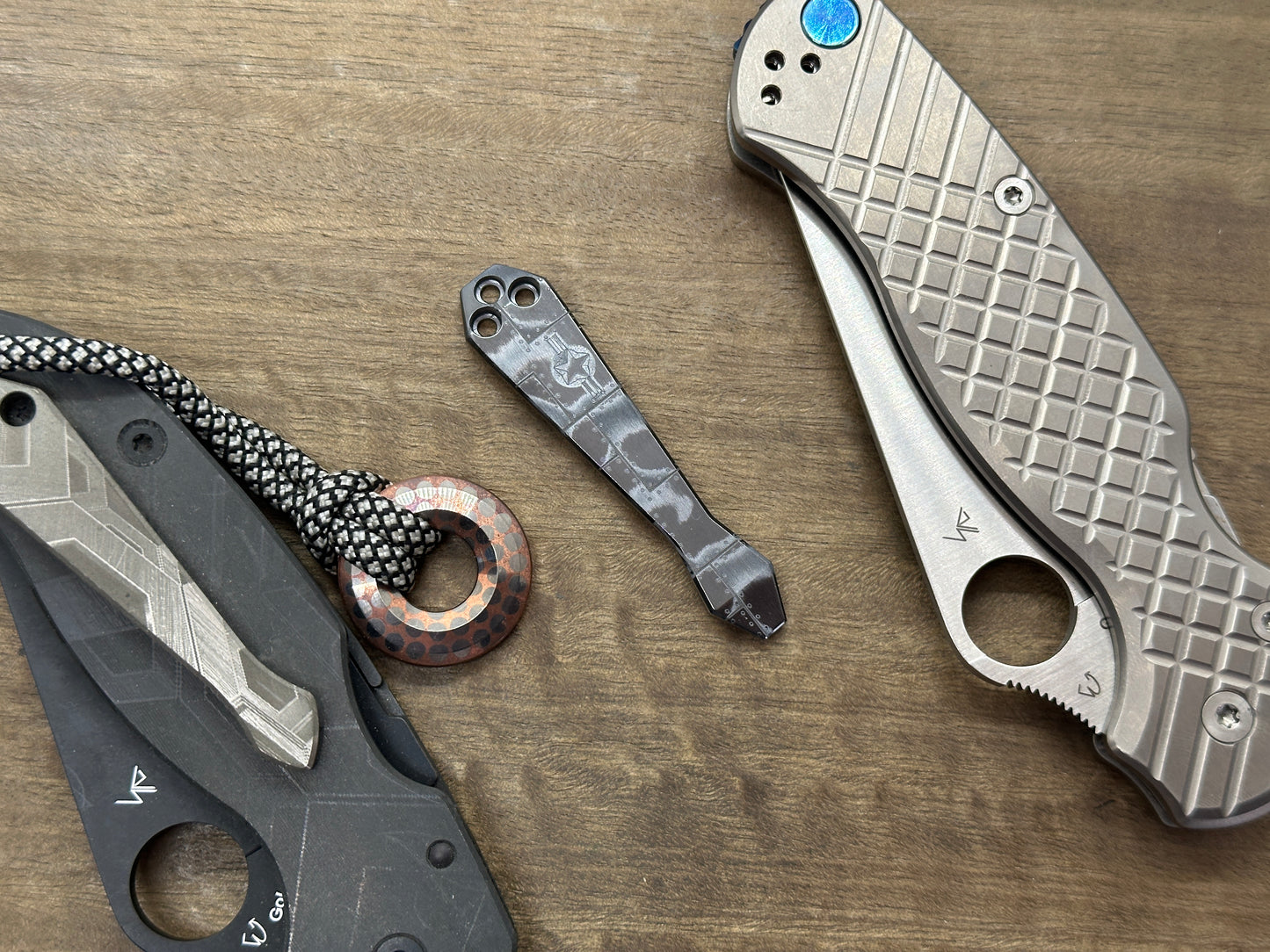 P40 Style Riveted Black engraved Dmd Titanium CLIP for most Spyderco models
