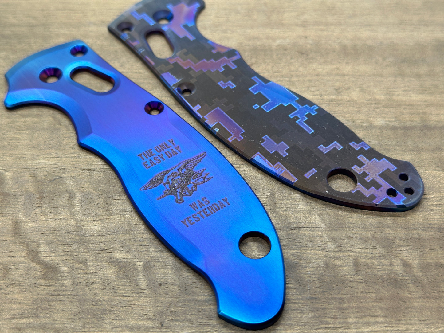US NAVY Seals The only easy day was yesterday Flamed Titanium scales for Spyderco MANIX 2