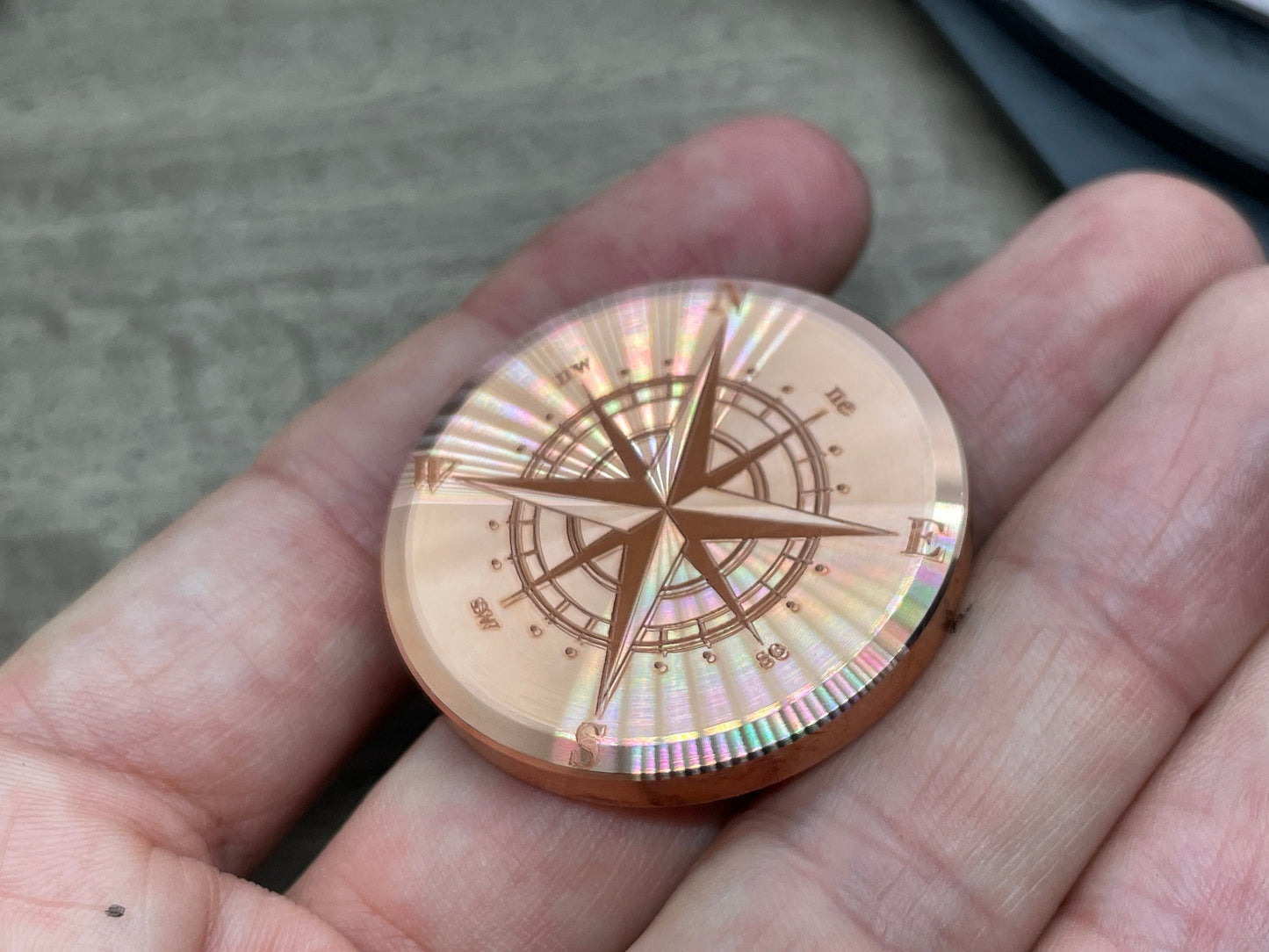 3 Sizes COMPASS engraved Copper Worry Coin Metal Worry Coin
