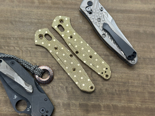 HONEYCOMB engraved Brass Scales for Benchmade 940 Osborne