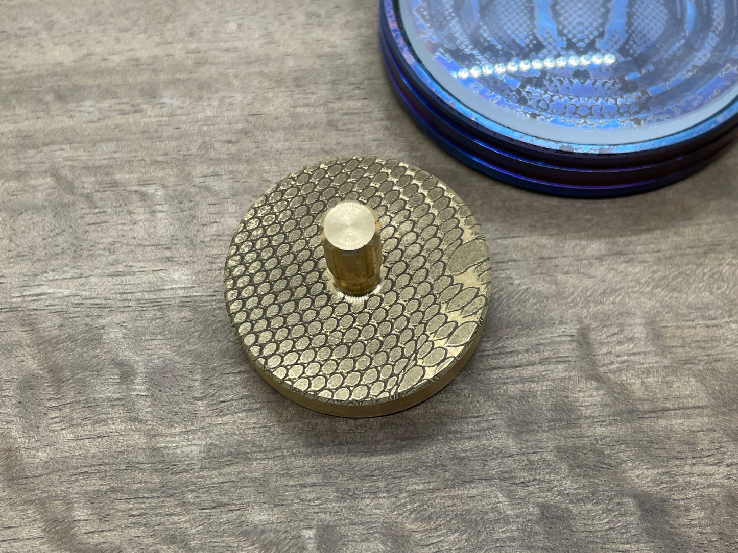 DRAGONSKIN Brass Spinning Top PERFORMER