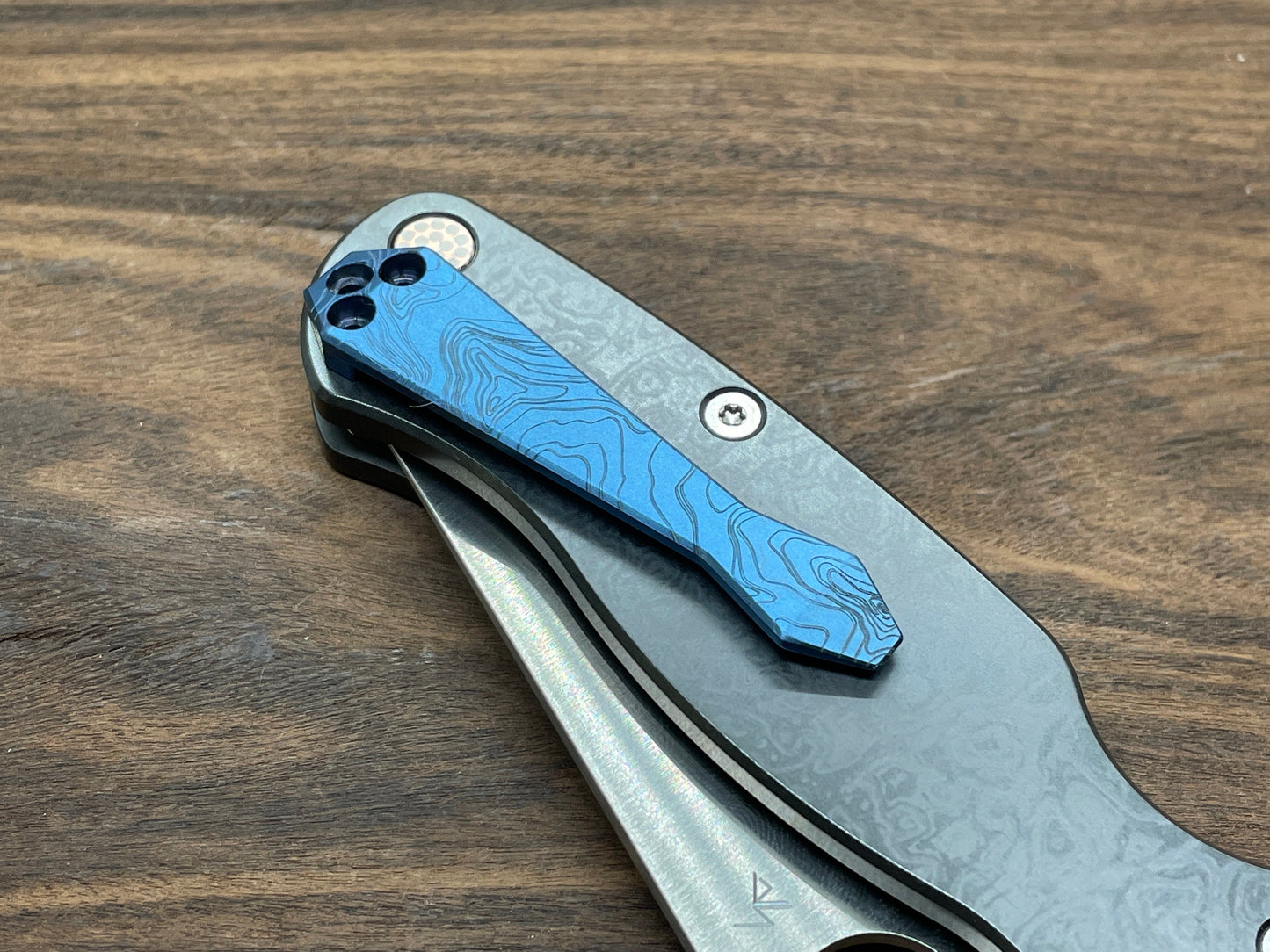 TOPO Blue ano Dmd Titanium CLIP for most Spyderco models