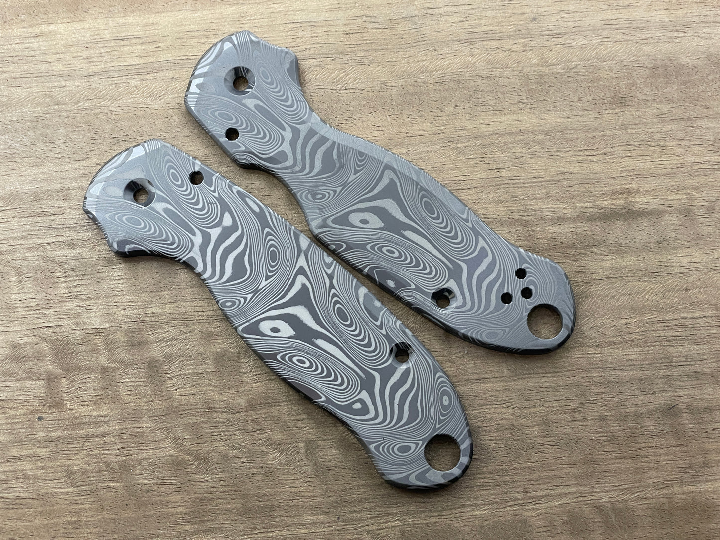 Dama FISH Zirconium Scales for Spyderco Para 3