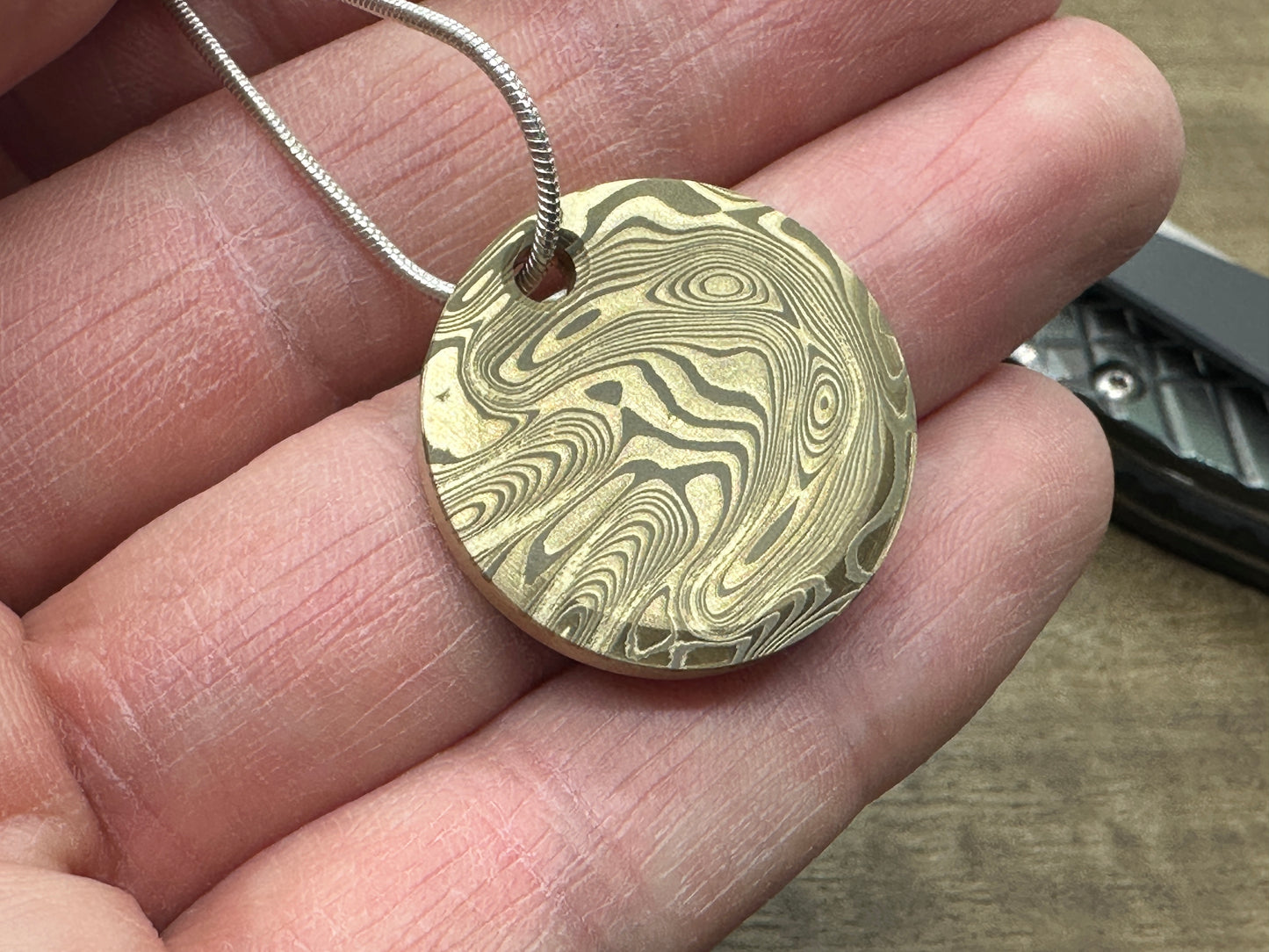 I can do all things - Phil 4:13 - Dama FISH engraved Brass PENDANT Keychain