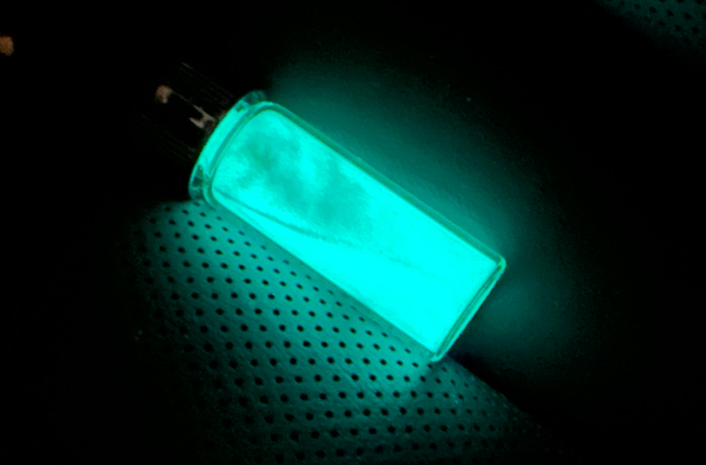 Many Colors!! 4ml GLOW in the Dark & UV Pigment (50 microns)