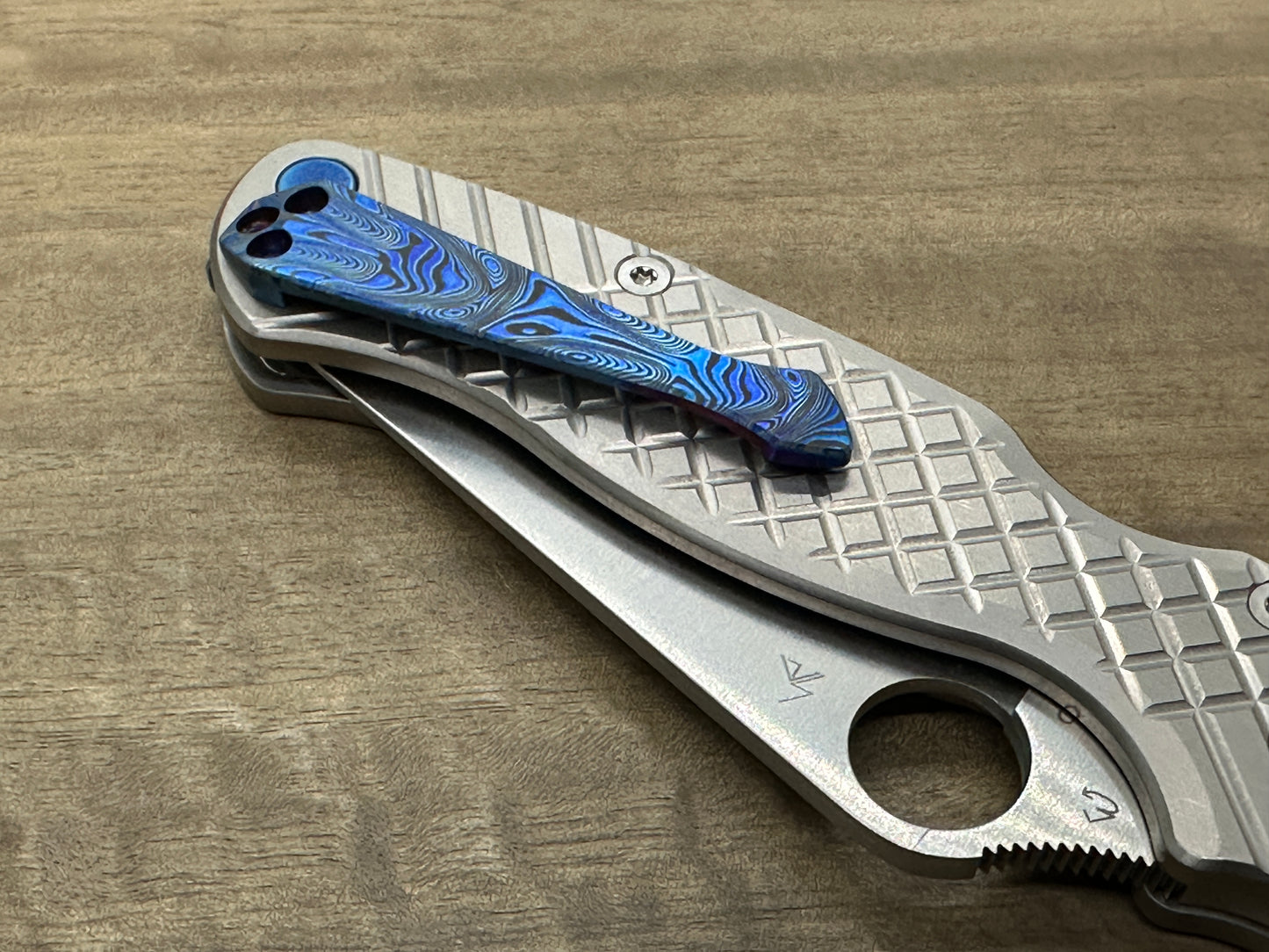 Dama FISH Flamed Spidy Titanium CLIP for most Spyderco models