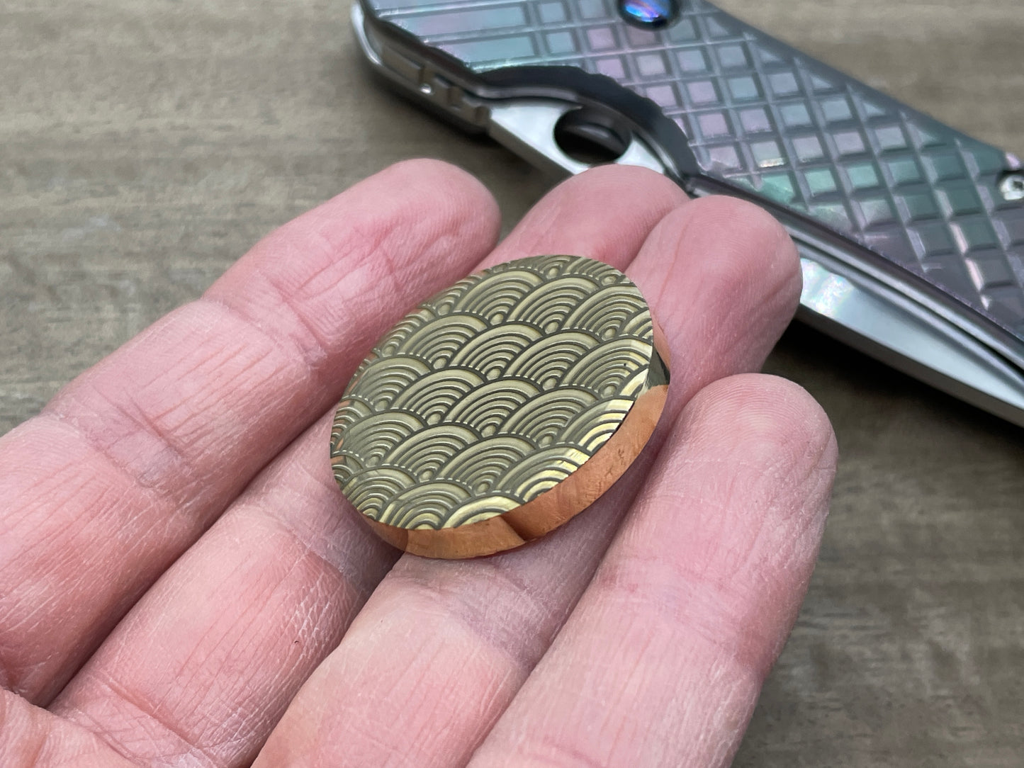 3 Sizes SEIGAIHA engraved Brass Worry Coin