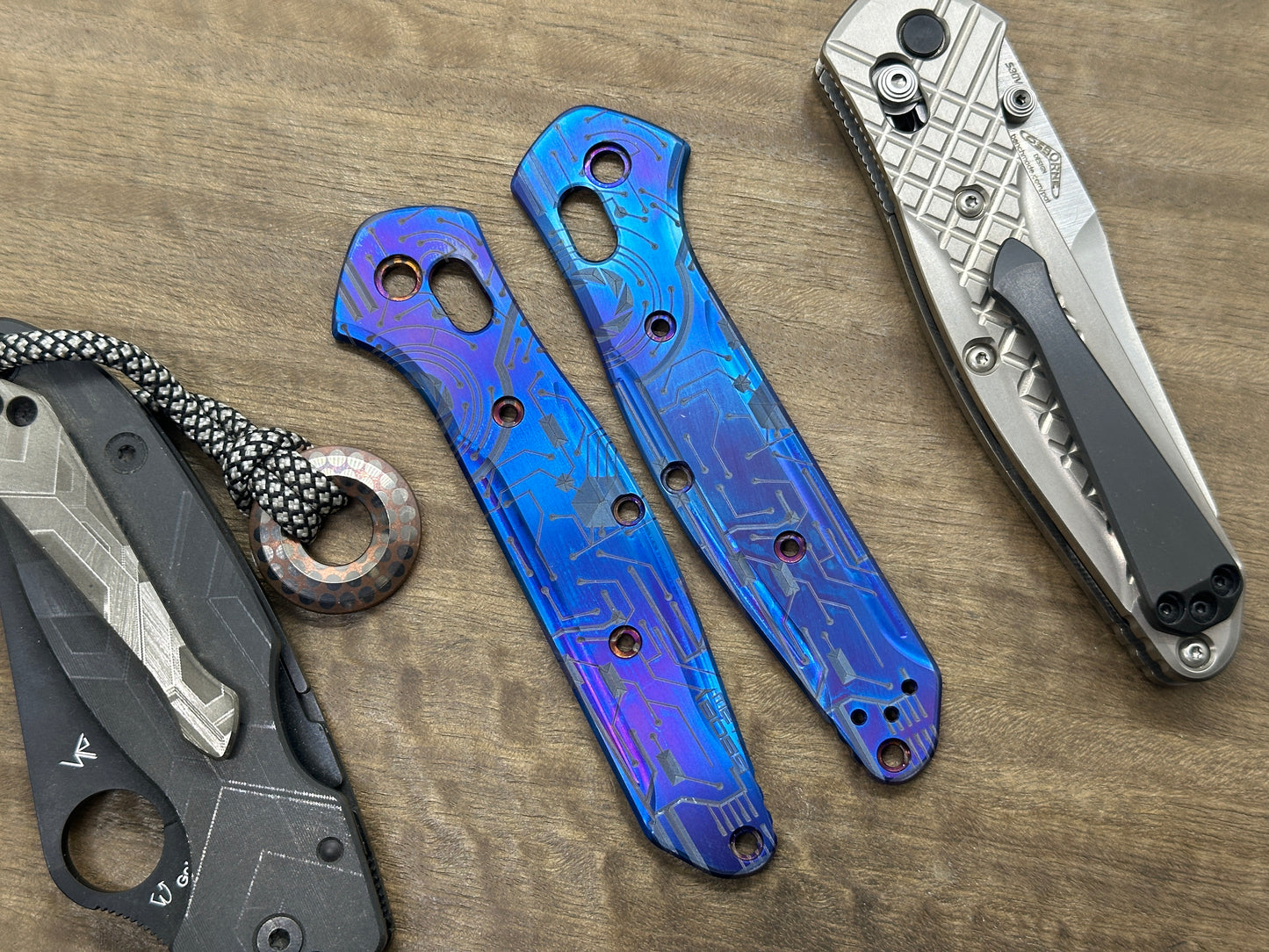 Flamed CIRCUIT BOARD engraved Titanium Scales for Benchmade 940 Osborne