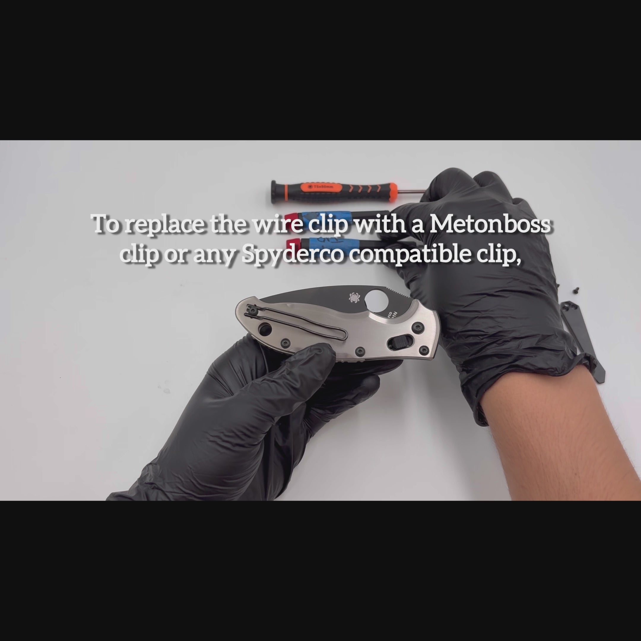 Spyderco Manix 2 LightWeight w/ Backspacer <br>Titanium Standard