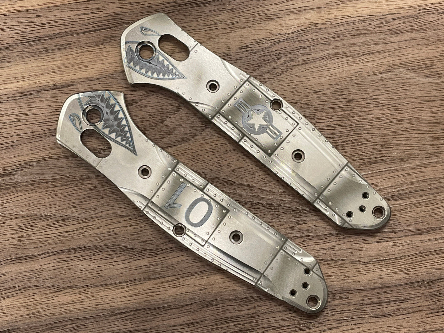 P40 RIVETED engraved Titanium Scales for Benchmade 940 Osborne