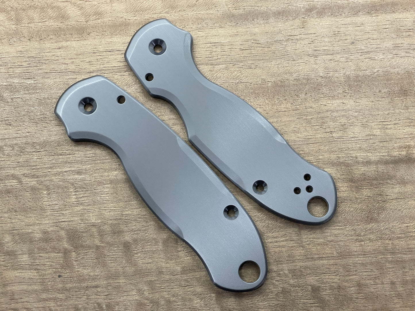 Black Zirconium Scales for Spyderco Para 3