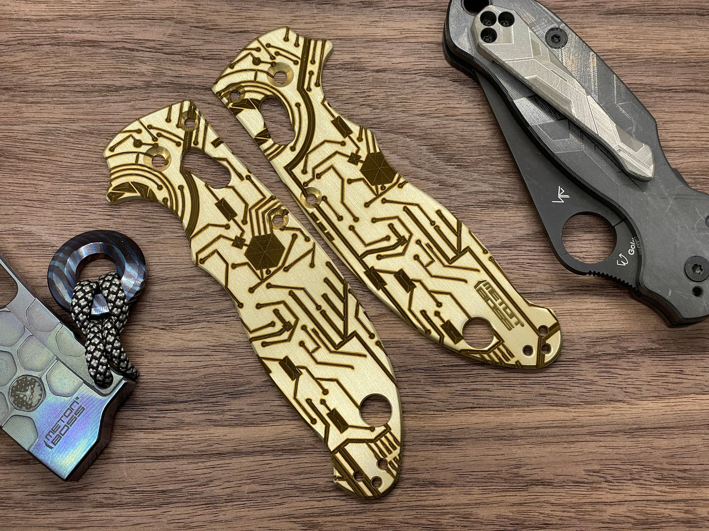 CIRCUIT Board engraved Brass scales for Spyderco MANIX 2