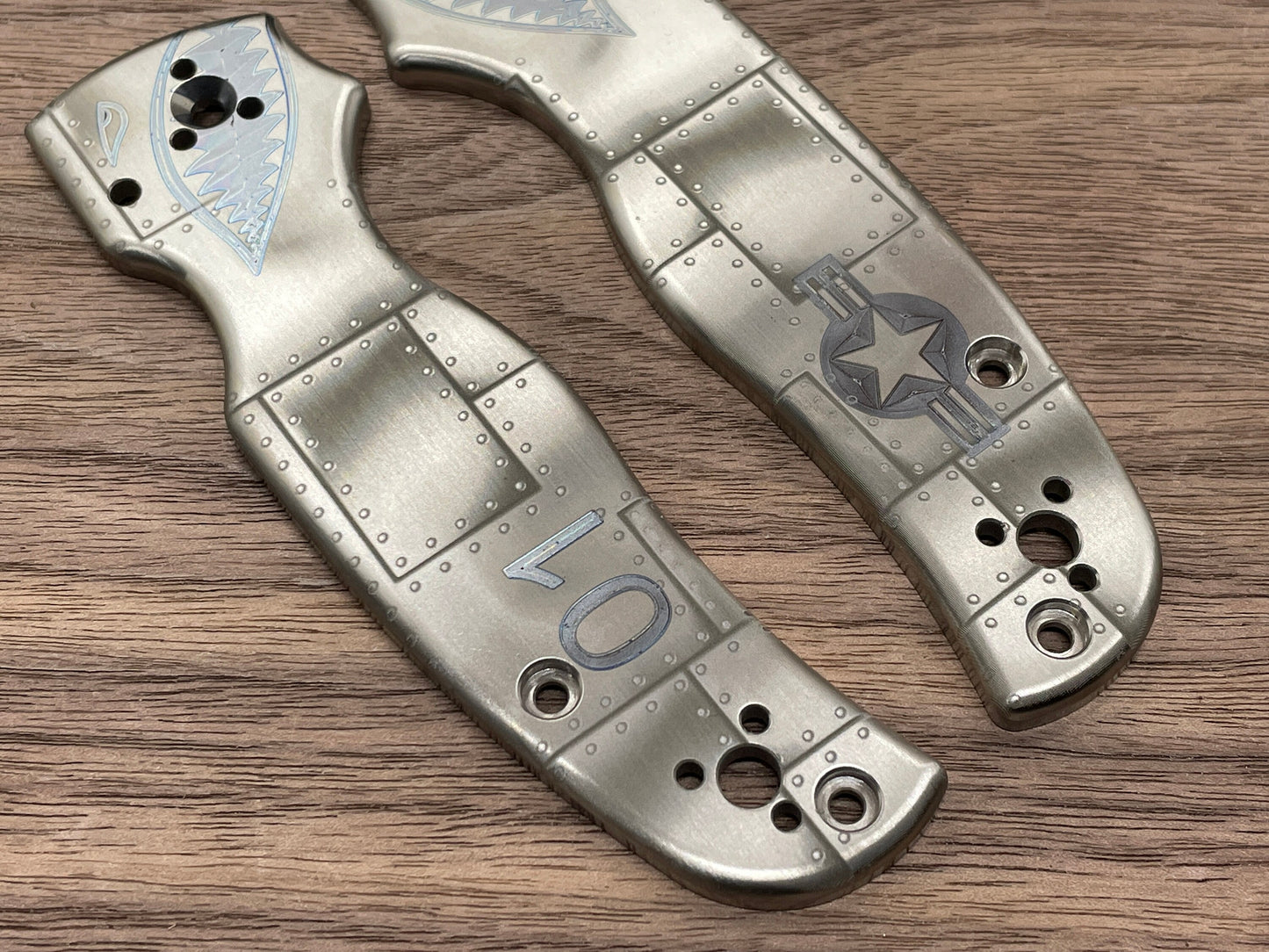 P40 RIVETED AIRPLANE Titanium Scales for SHAMAN Spyderco