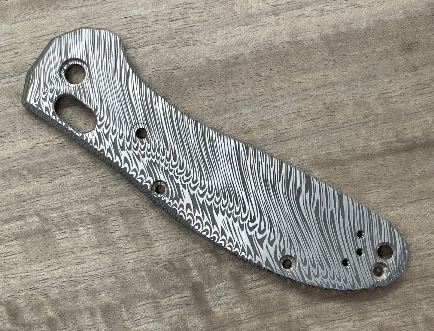 DAMASTEEL pattern engraved Titanium Scales for Benchmade GRIPTILIAN 551 & 550
