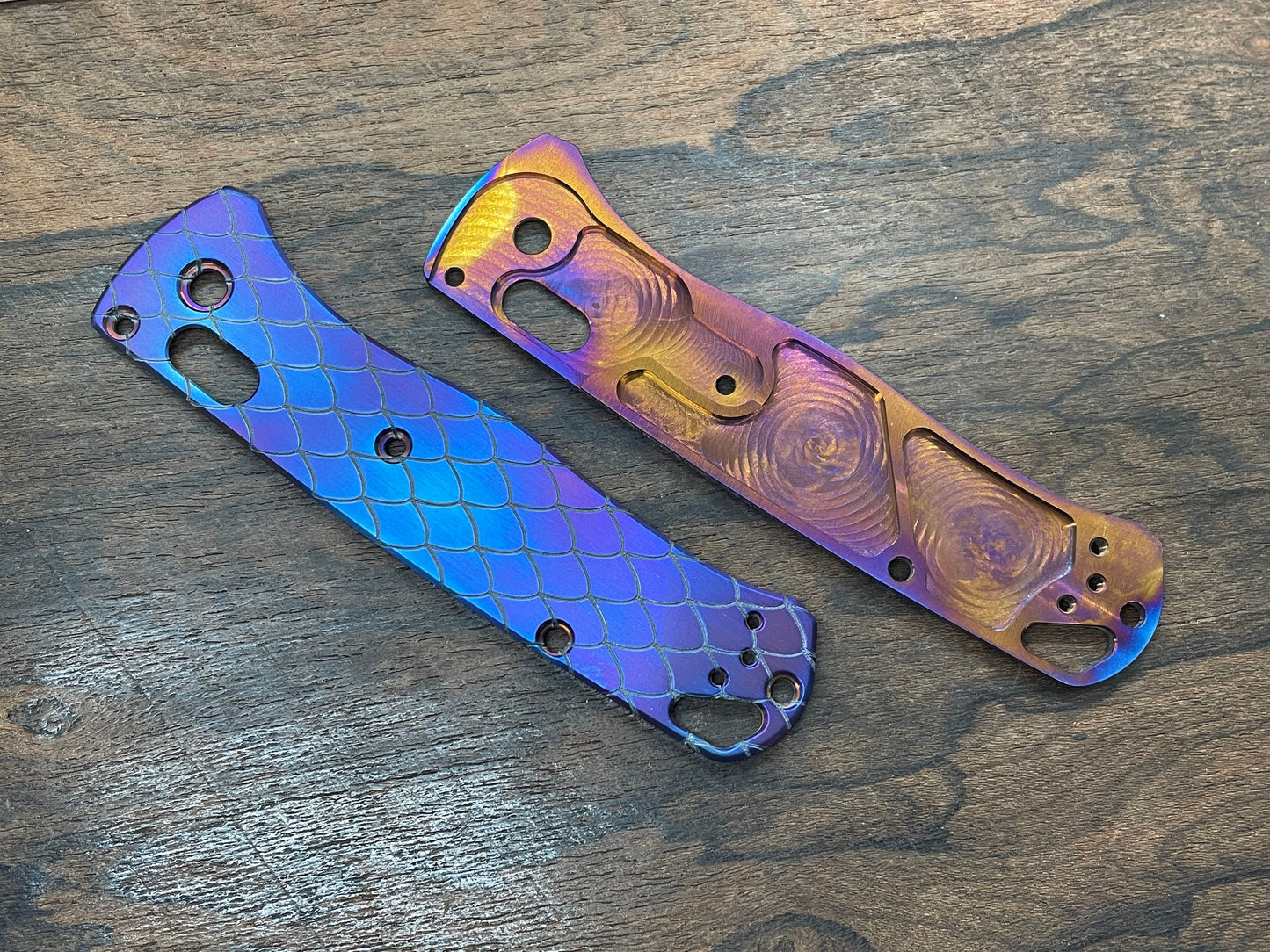 Flamed DRAGONSKIN engraved Titanium Scales for Benchmade Bugout 535