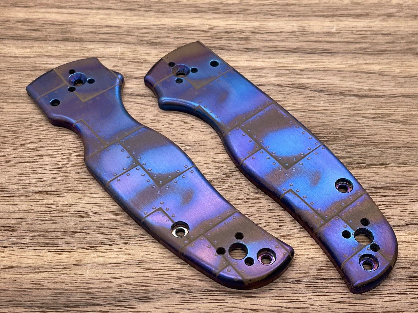 Flamed RIVETED AIRPLANE Titanium Scales for SHAMAN Spyderco