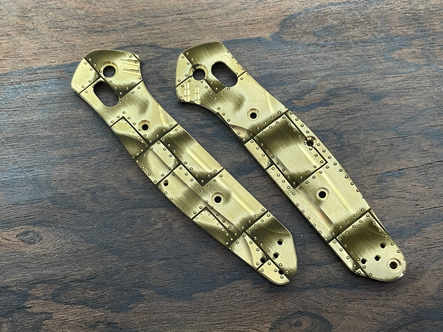 RIVETED AIRPLANE Brass Scales for Benchmade 940 Osborne